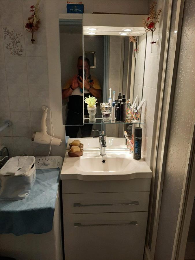 Isis 2 Joli Duplex Proche Plage Et Port - Clim Parking Loggia Et Balcon 생시프리앙 외부 사진